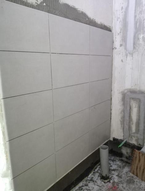 Tile work in Lusail